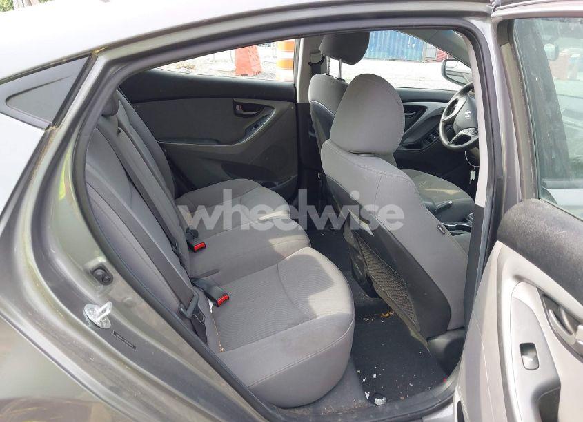 Photo 8 of 2014 Hyundai Elantra SE (VIN 5NPDH4AE2EH510470)