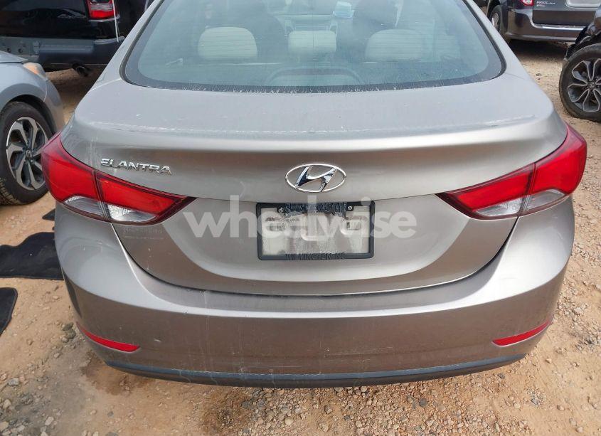 Photo 16 of 2014 Hyundai Elantra SE (VIN 5NPDH4AE2EH515684)