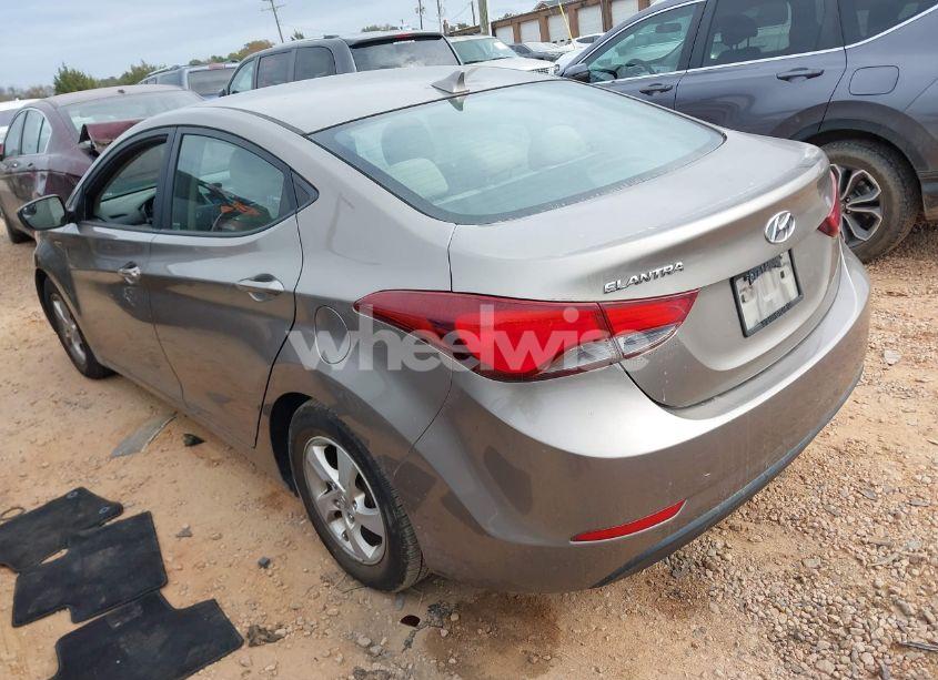 Photo 3 of 2014 Hyundai Elantra SE (VIN 5NPDH4AE2EH515684)