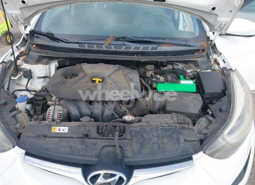 Photo 10 of 2014 Hyundai Elantra SE (VIN 5NPDH4AE2EH521873)