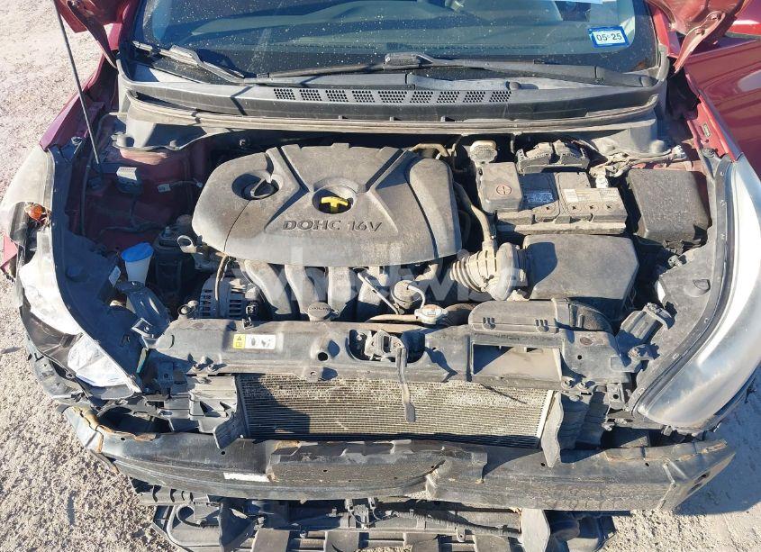 Photo 10 of 2014 Hyundai Elantra SE (VIN 5NPDH4AE2EH531514)