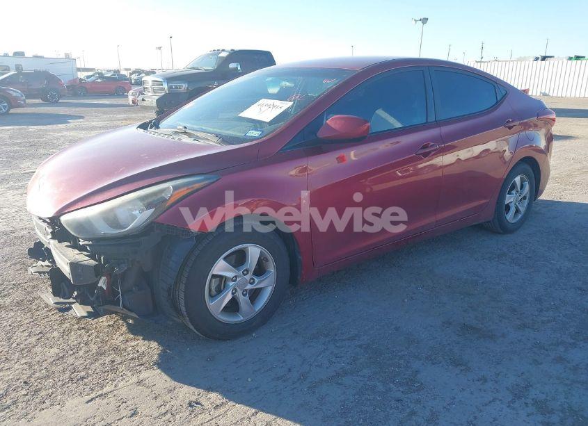 Photo 2 of 2014 Hyundai Elantra SE (VIN 5NPDH4AE2EH531514)