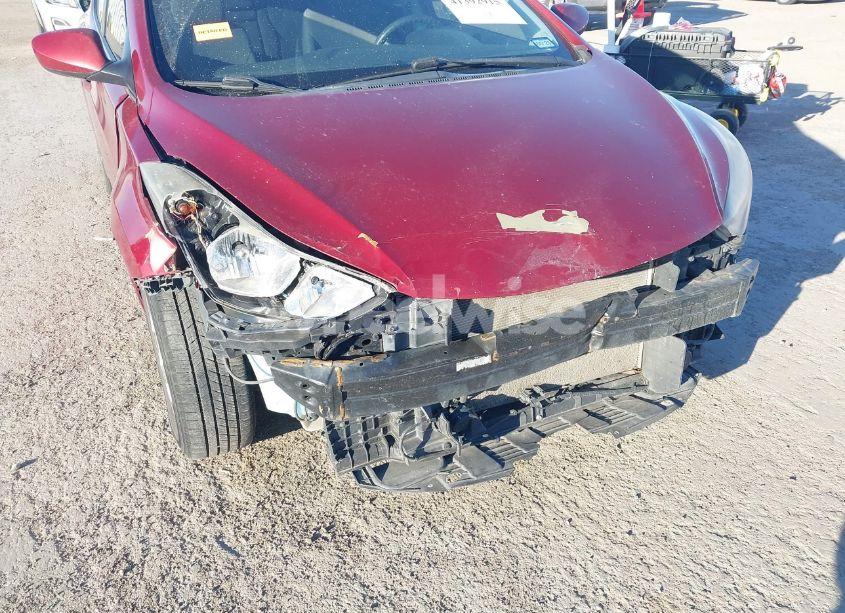 Photo 6 of 2014 Hyundai Elantra SE (VIN 5NPDH4AE2EH531514)