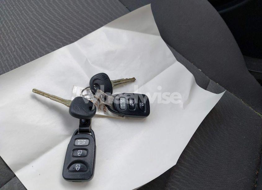 Photo 11 of 2014 Hyundai Elantra SE (VIN 5NPDH4AE2EH535207)