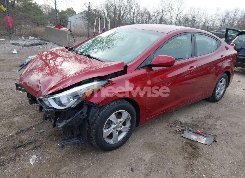 Photo 2 of 2014 Hyundai Elantra SE (VIN 5NPDH4AE2EH535207)