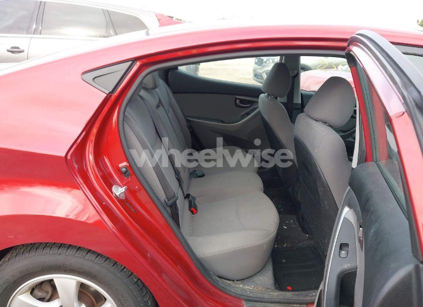 Photo 8 of 2014 Hyundai Elantra SE (VIN 5NPDH4AE2EH535207)