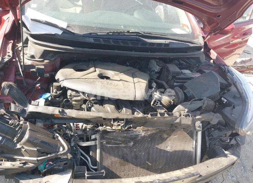 Photo 10 of 2014 Hyundai Elantra SE (VIN 5NPDH4AE2EH546837)