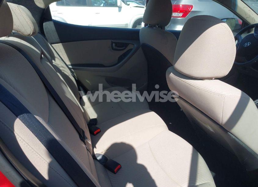 Photo 8 of 2014 Hyundai Elantra SE (VIN 5NPDH4AE2EH546837)