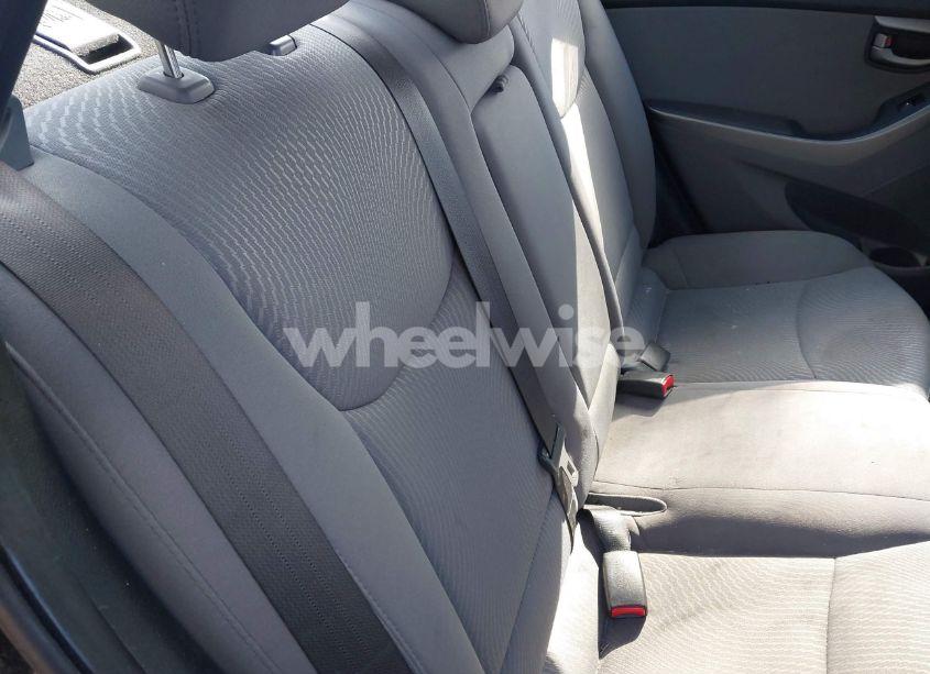 Photo 8 of 2015 Hyundai Elantra SE (VIN 5NPDH4AE2FH561730)