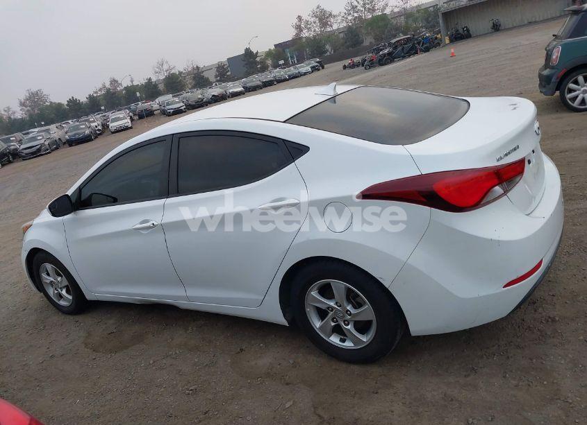 Photo 14 of 2015 Hyundai Elantra SE (VIN 5NPDH4AE2FH564711)