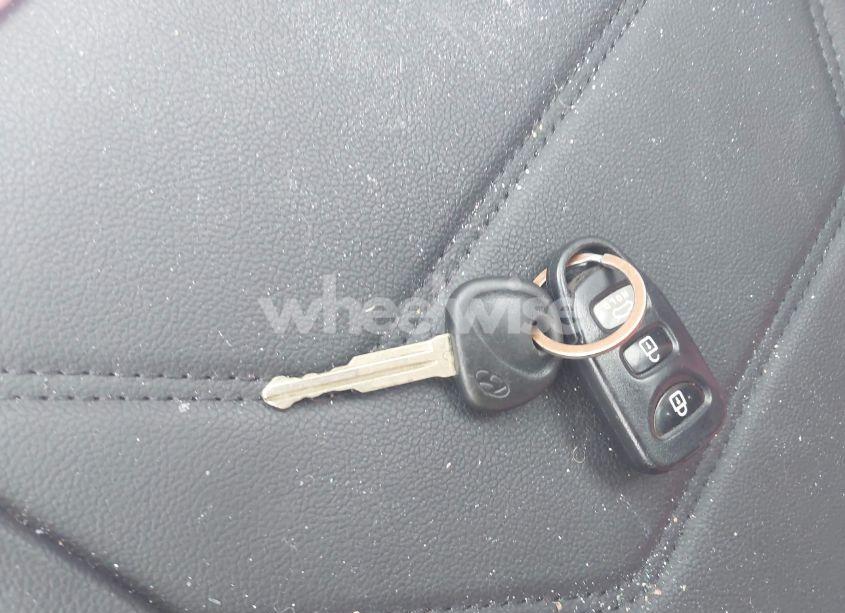 Photo 11 of 2015 Hyundai Elantra SE (VIN 5NPDH4AE2FH575899)