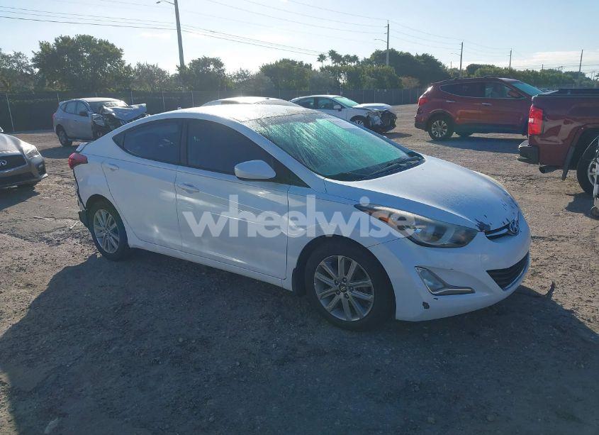 2015 Hyundai Elantra SE (VIN 5NPDH4AE2FH576017) main photo