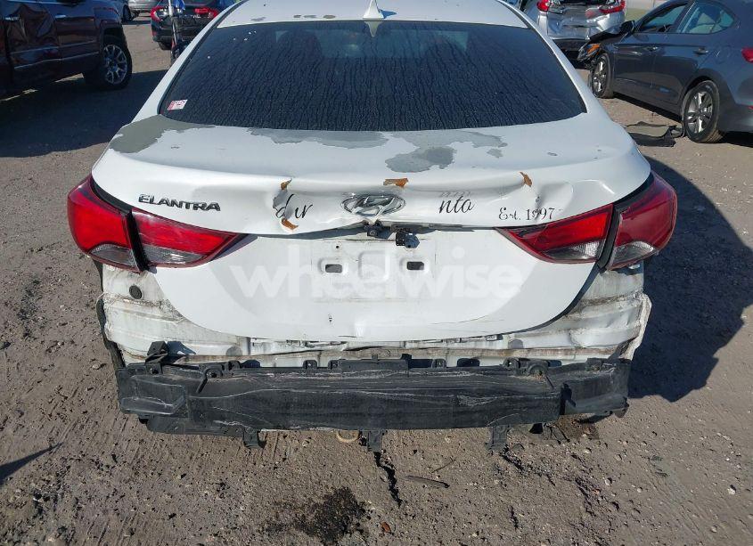 Photo 6 of 2015 Hyundai Elantra SE (VIN 5NPDH4AE2FH576017)