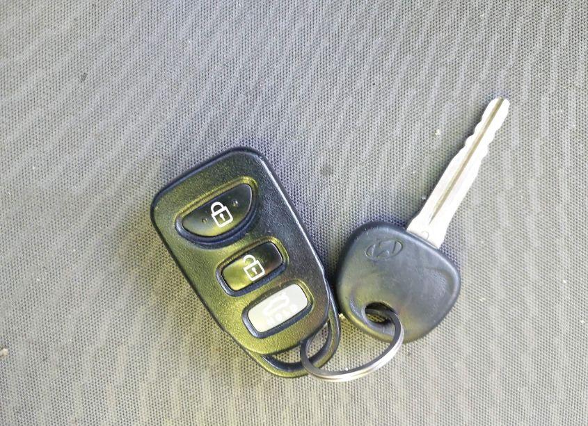 Photo 11 of 2015 Hyundai Elantra SE (VIN 5NPDH4AE2FH580424)