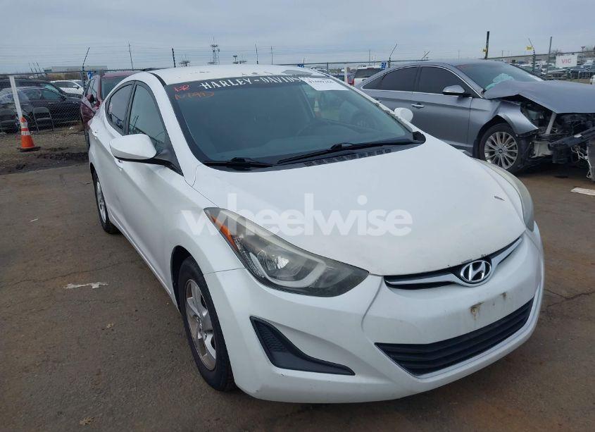 2015 Hyundai Elantra SE (VIN 5NPDH4AE2FH584652) main photo