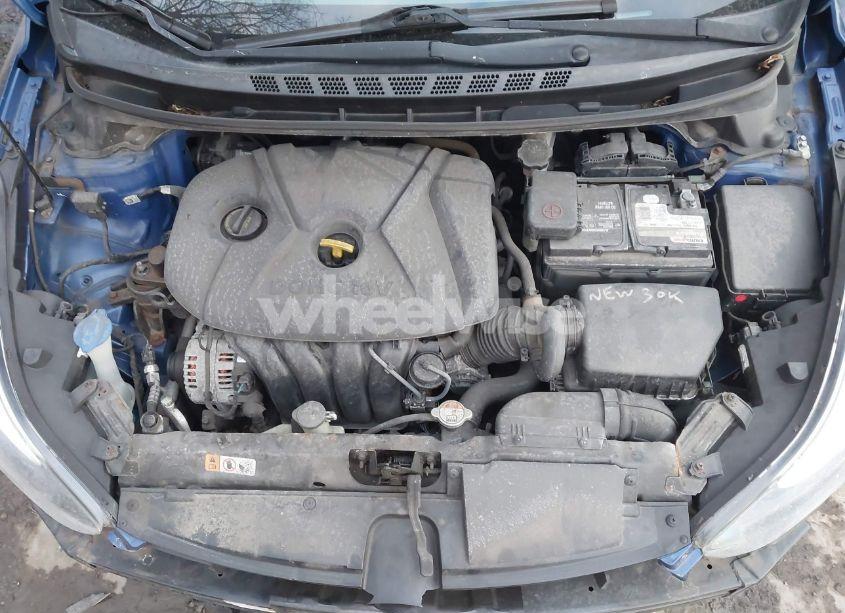 Photo 10 of 2015 Hyundai Elantra SE (VIN 5NPDH4AE2FH589284)