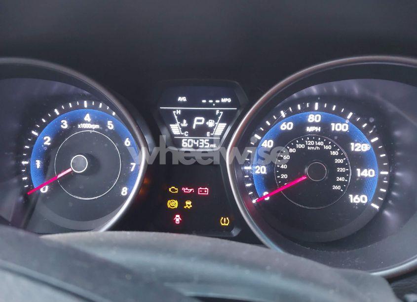 Photo 7 of 2015 Hyundai Elantra SE (VIN 5NPDH4AE2FH589284)