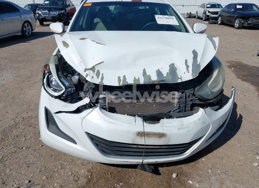 Photo 6 of 2015 Hyundai Elantra SE (VIN 5NPDH4AE2FH597501)