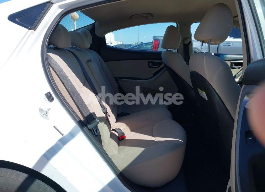 Photo 8 of 2015 Hyundai Elantra SE (VIN 5NPDH4AE2FH597501)