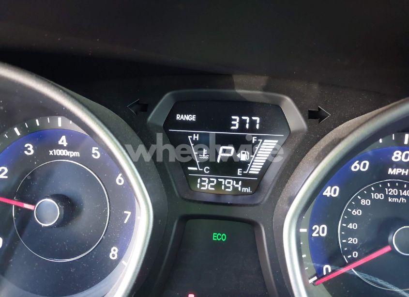 Photo 7 of 2015 Hyundai Elantra SE (VIN 5NPDH4AE2FH604043)