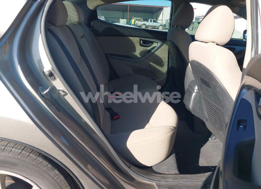 Photo 8 of 2015 Hyundai Elantra SE (VIN 5NPDH4AE2FH604043)