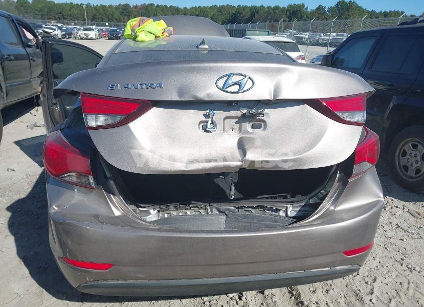 Photo 6 of 2015 Hyundai Elantra LIMITED (VIN 5NPDH4AE2FH610697)