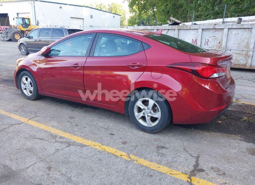 Photo 3 of 2015 Hyundai Elantra SE (VIN 5NPDH4AE2FH644994)