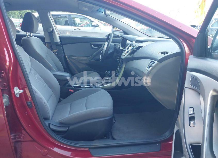 Photo 5 of 2015 Hyundai Elantra SE (VIN 5NPDH4AE2FH644994)