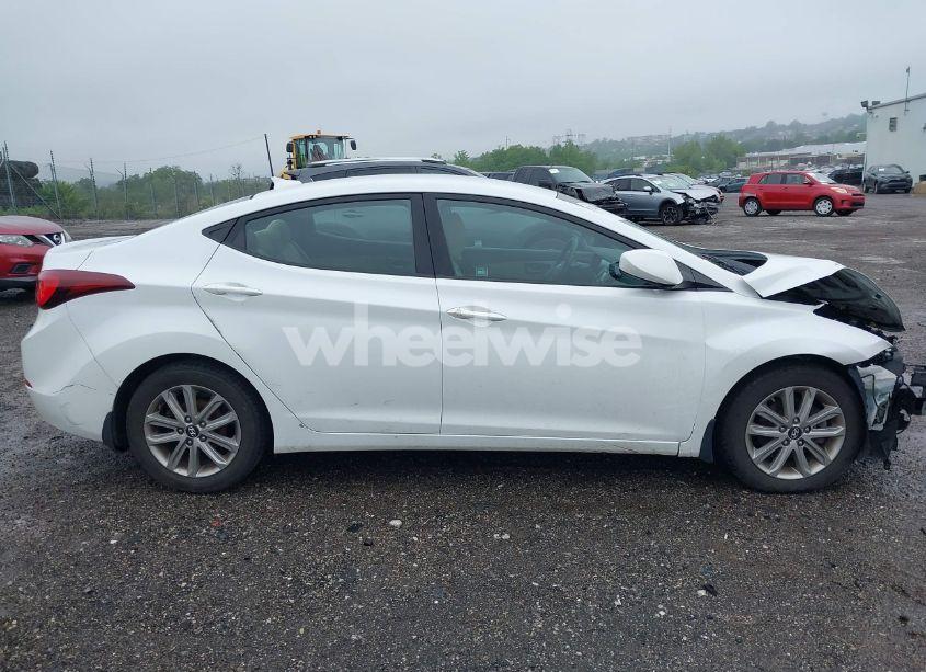 Photo 12 of 2016 Hyundai Elantra SE (VIN 5NPDH4AE2GH654376)