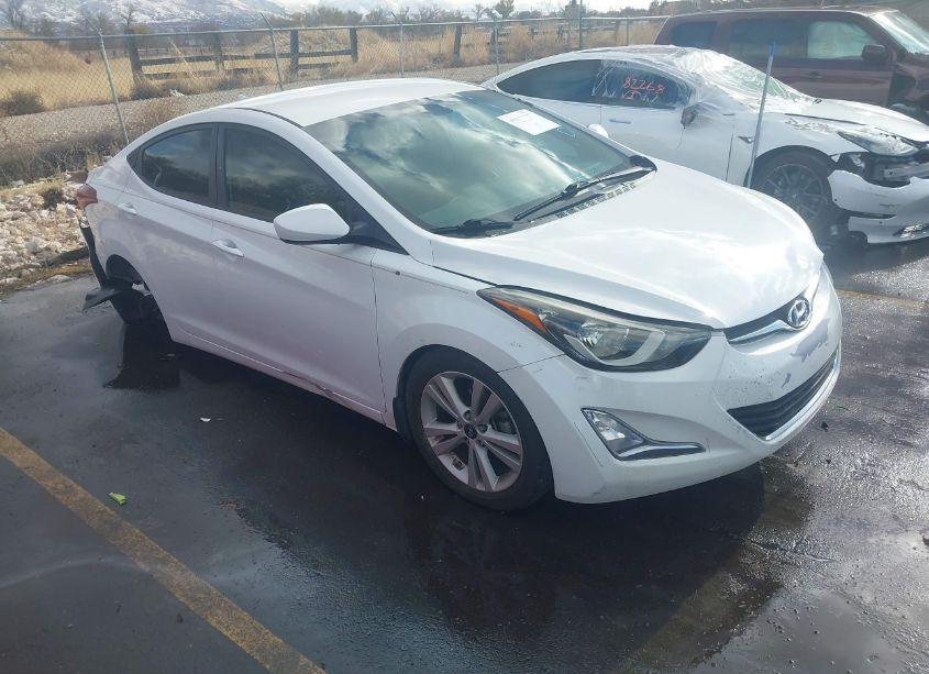 2016 Hyundai Elantra SE (VIN 5NPDH4AE2GH656967) main photo
