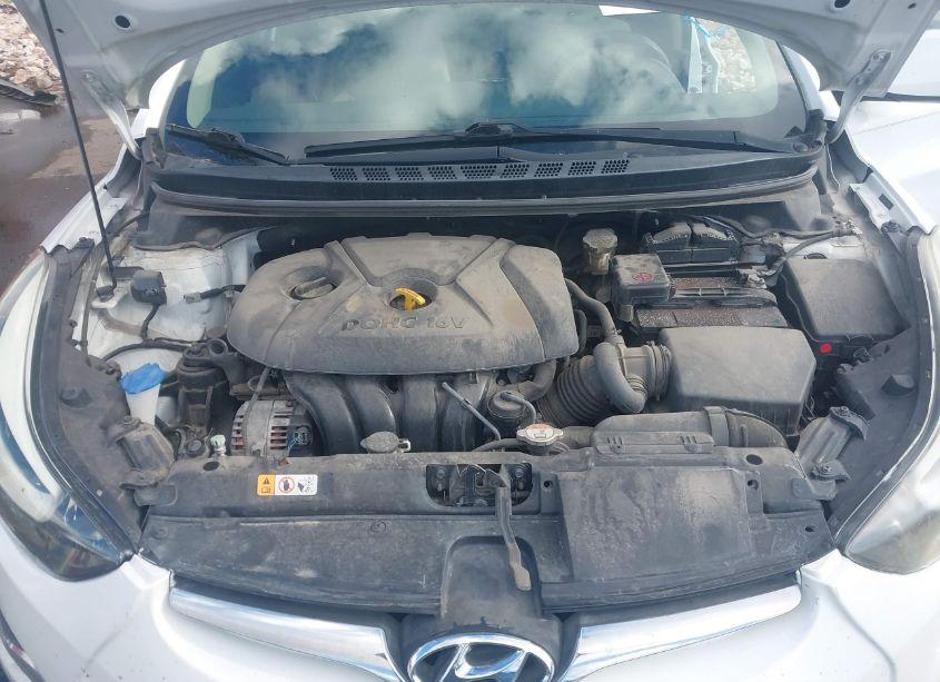 Photo 10 of 2016 Hyundai Elantra SE (VIN 5NPDH4AE2GH656967)