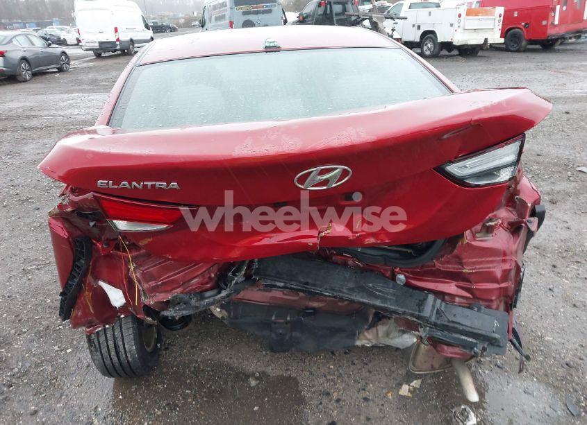 Photo 6 of 2016 Hyundai Elantra SE (VIN 5NPDH4AE2GH693369)