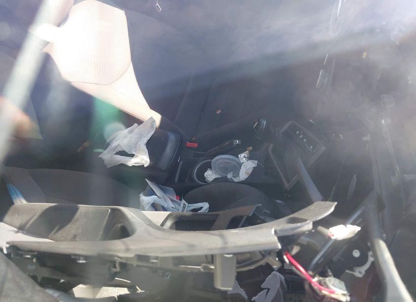 Photo 5 of 2016 Hyundai Elantra SE (VIN 5NPDH4AE2GH696689)