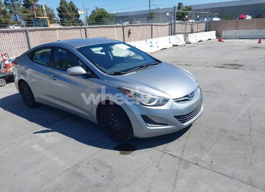 2016 Hyundai Elantra SE (VIN 5NPDH4AE2GH708646) main photo
