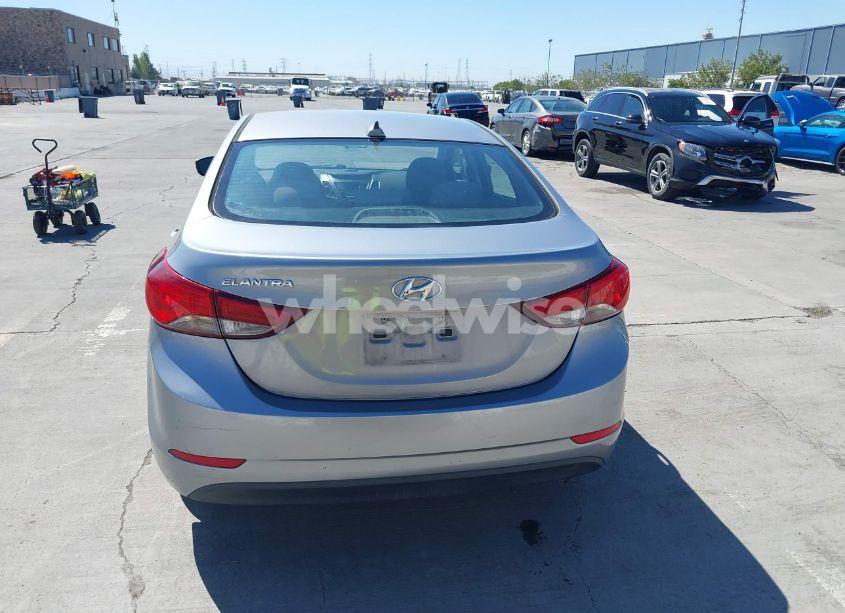 Photo 16 of 2016 Hyundai Elantra SE (VIN 5NPDH4AE2GH708646)