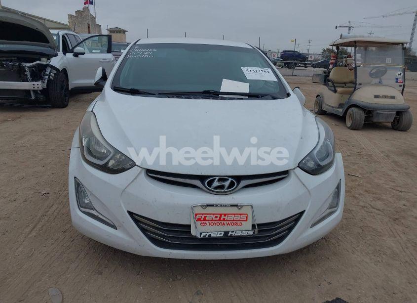 Photo 11 of 2016 Hyundai Elantra LIMITED (VIN 5NPDH4AE2GH709246)