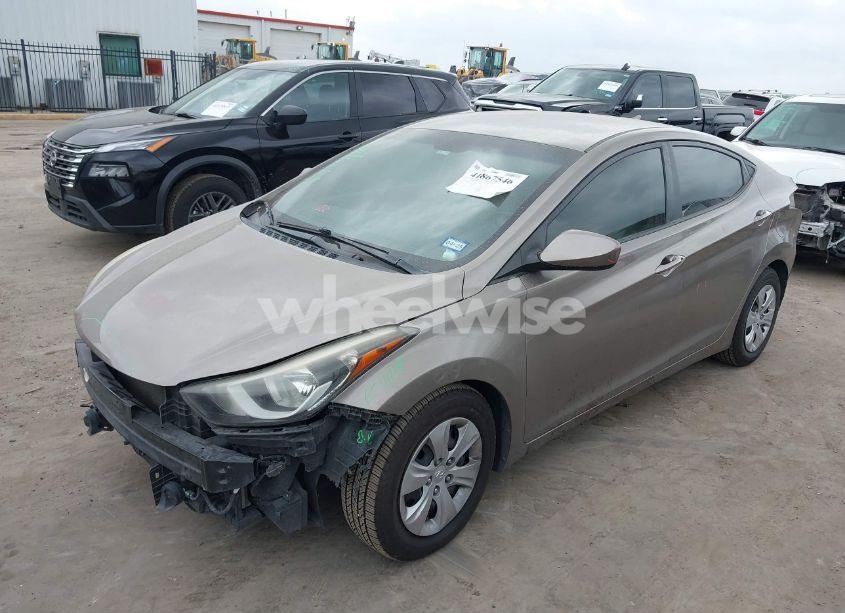 Photo 2 of 2016 Hyundai Elantra SE (VIN 5NPDH4AE2GH715001)