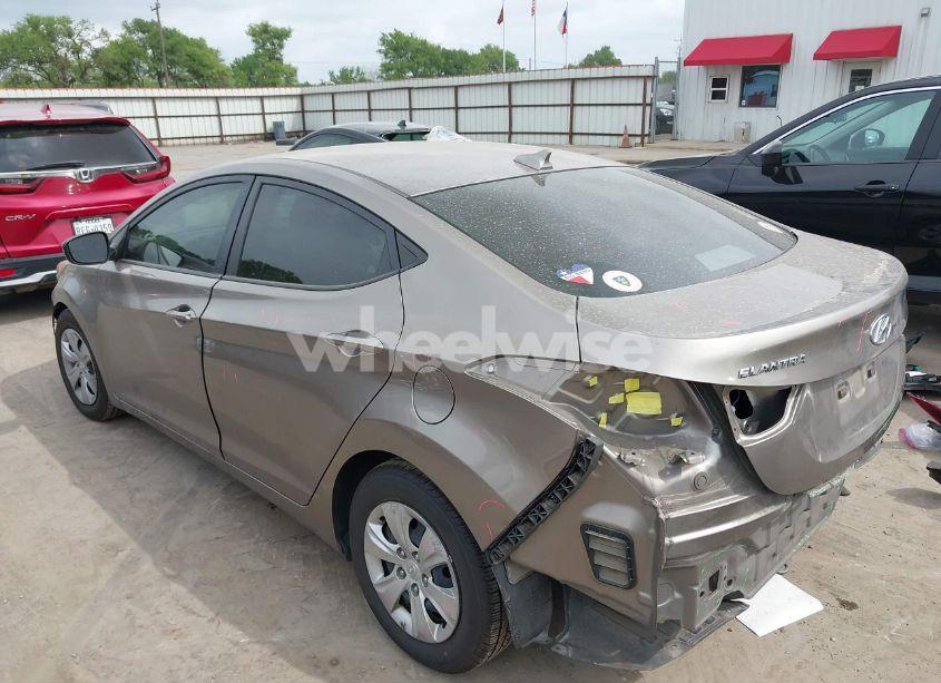 Photo 3 of 2016 Hyundai Elantra SE (VIN 5NPDH4AE2GH715001)