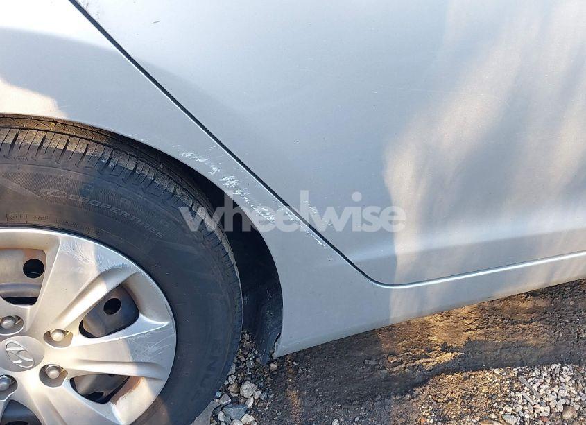 Photo 19 of 2016 Hyundai Elantra SE (VIN 5NPDH4AE2GH740187)