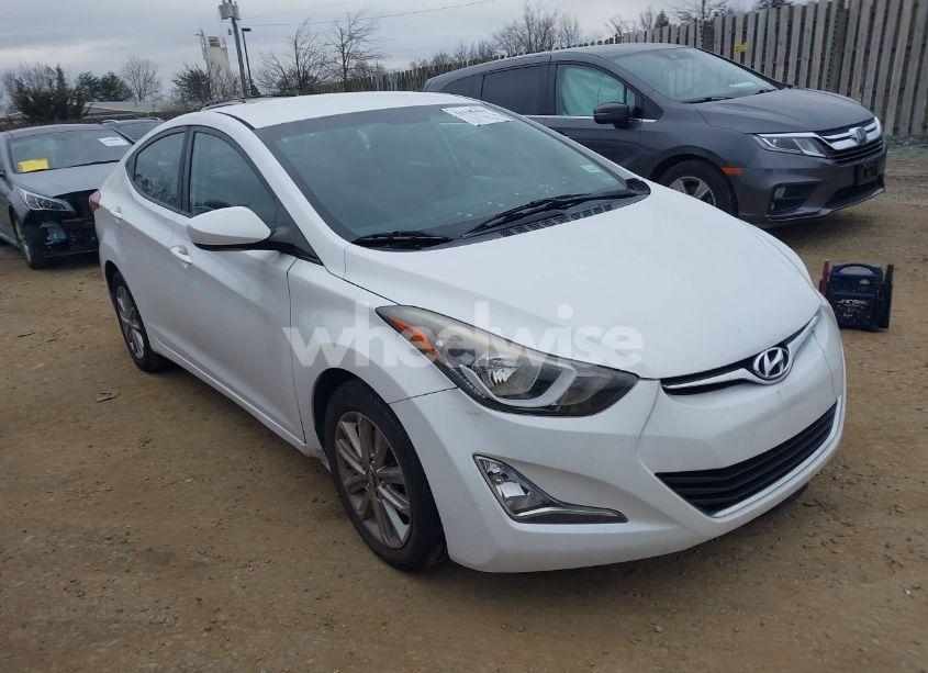 2016 Hyundai Elantra SE (VIN 5NPDH4AE2GH747074) main photo