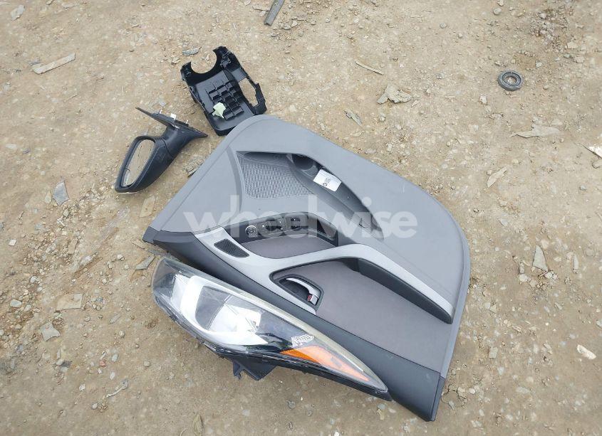 Photo 12 of 2016 Hyundai Elantra SE (VIN 5NPDH4AE2GH747074)