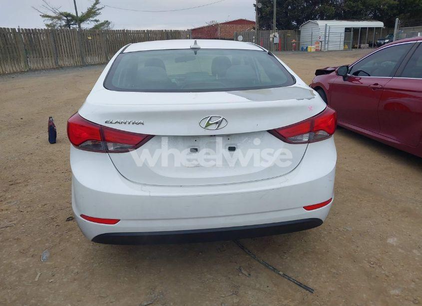Photo 17 of 2016 Hyundai Elantra SE (VIN 5NPDH4AE2GH747074)