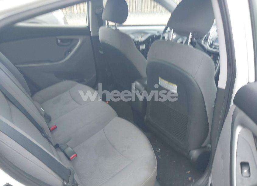 Photo 8 of 2016 Hyundai Elantra SE (VIN 5NPDH4AE2GH747074)