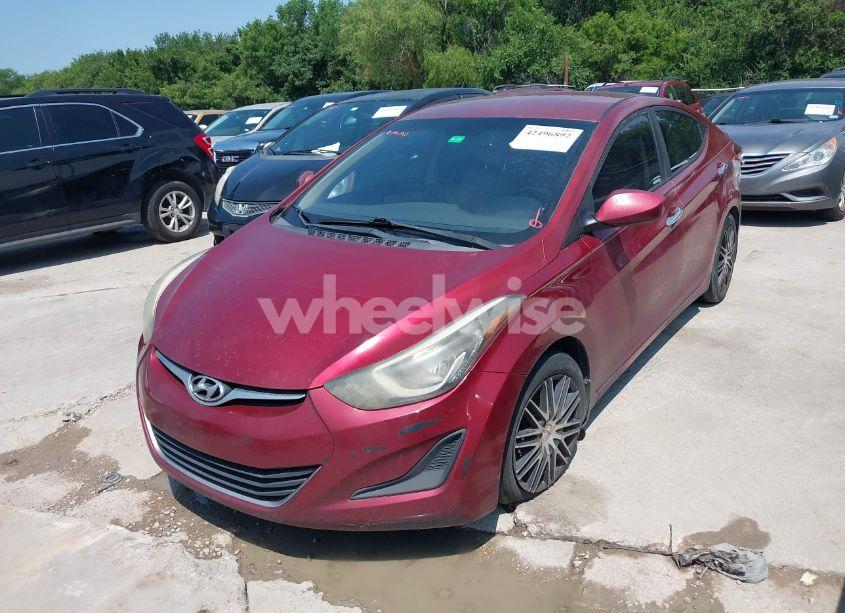 Photo 2 of 2016 Hyundai Elantra SE (VIN 5NPDH4AE2GH748757)