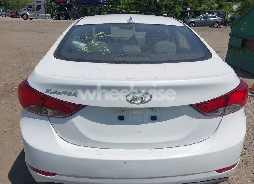 Photo 15 of 2016 Hyundai Elantra SE (VIN 5NPDH4AE2GH748919)