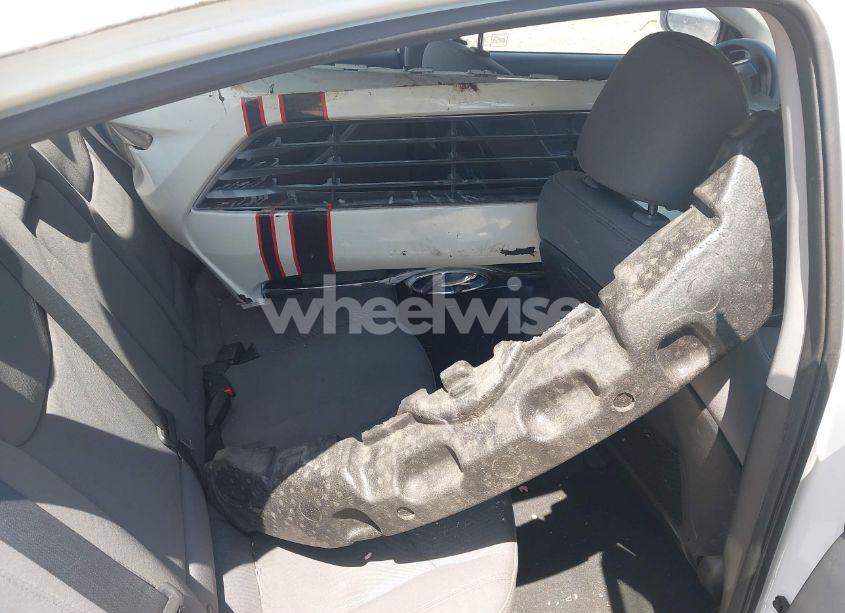 Photo 8 of 2016 Hyundai Elantra SE (VIN 5NPDH4AE2GH748919)