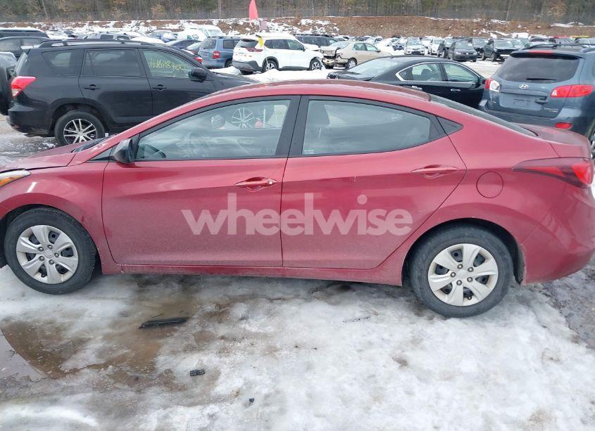Photo 14 of 2016 Hyundai Elantra SE (VIN 5NPDH4AE2GH750895)