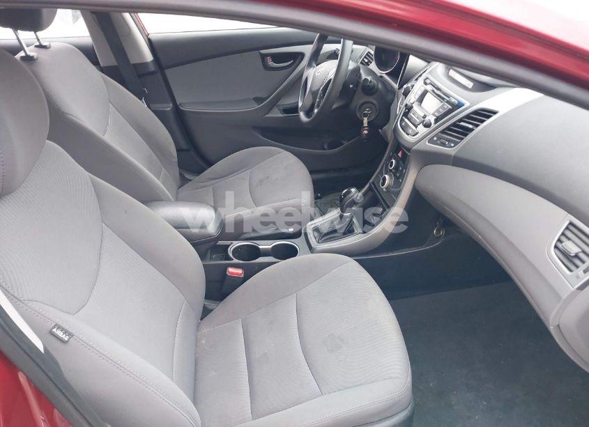 Photo 5 of 2016 Hyundai Elantra SE (VIN 5NPDH4AE2GH750895)