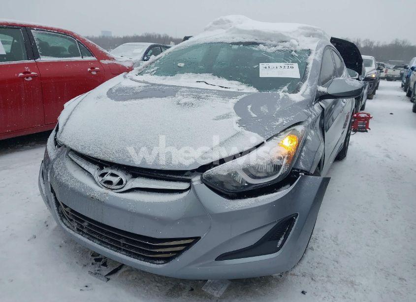 Photo 2 of 2016 Hyundai Elantra SE (VIN 5NPDH4AE2GH751674)