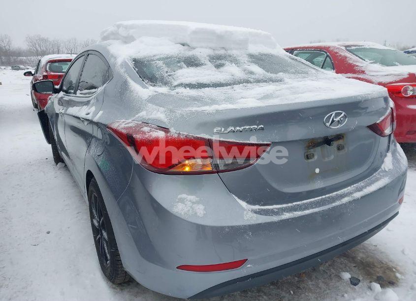 Photo 3 of 2016 Hyundai Elantra SE (VIN 5NPDH4AE2GH751674)